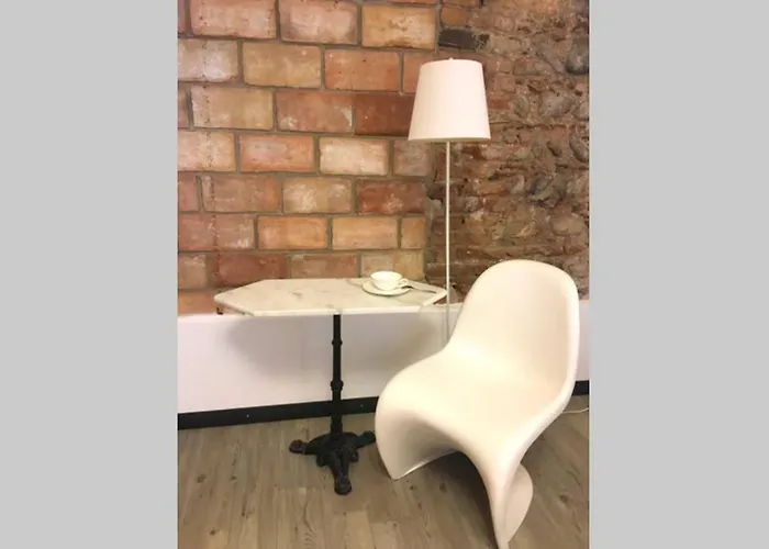 Punto Luce In Center Of Apartmán